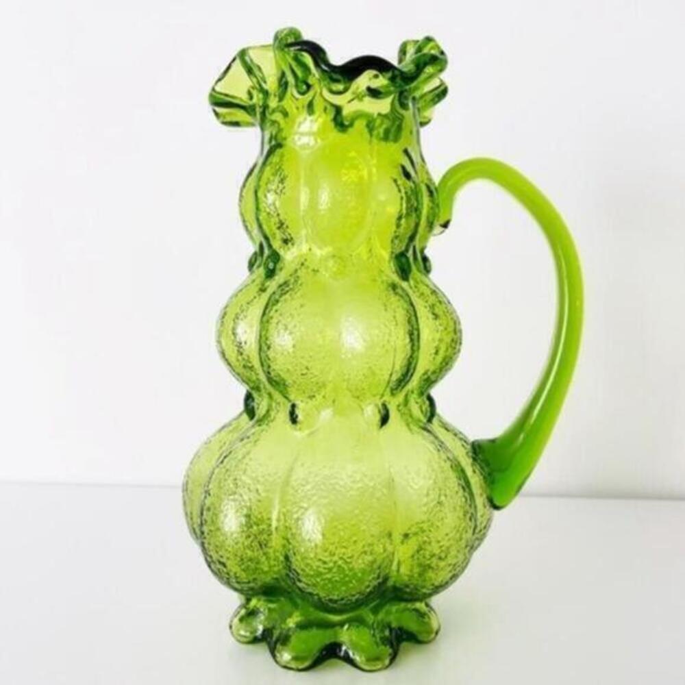Vintage KANAWHA GLASS BLOWN PITCHER 3 TIER RUFFLED EDGE BULB​
